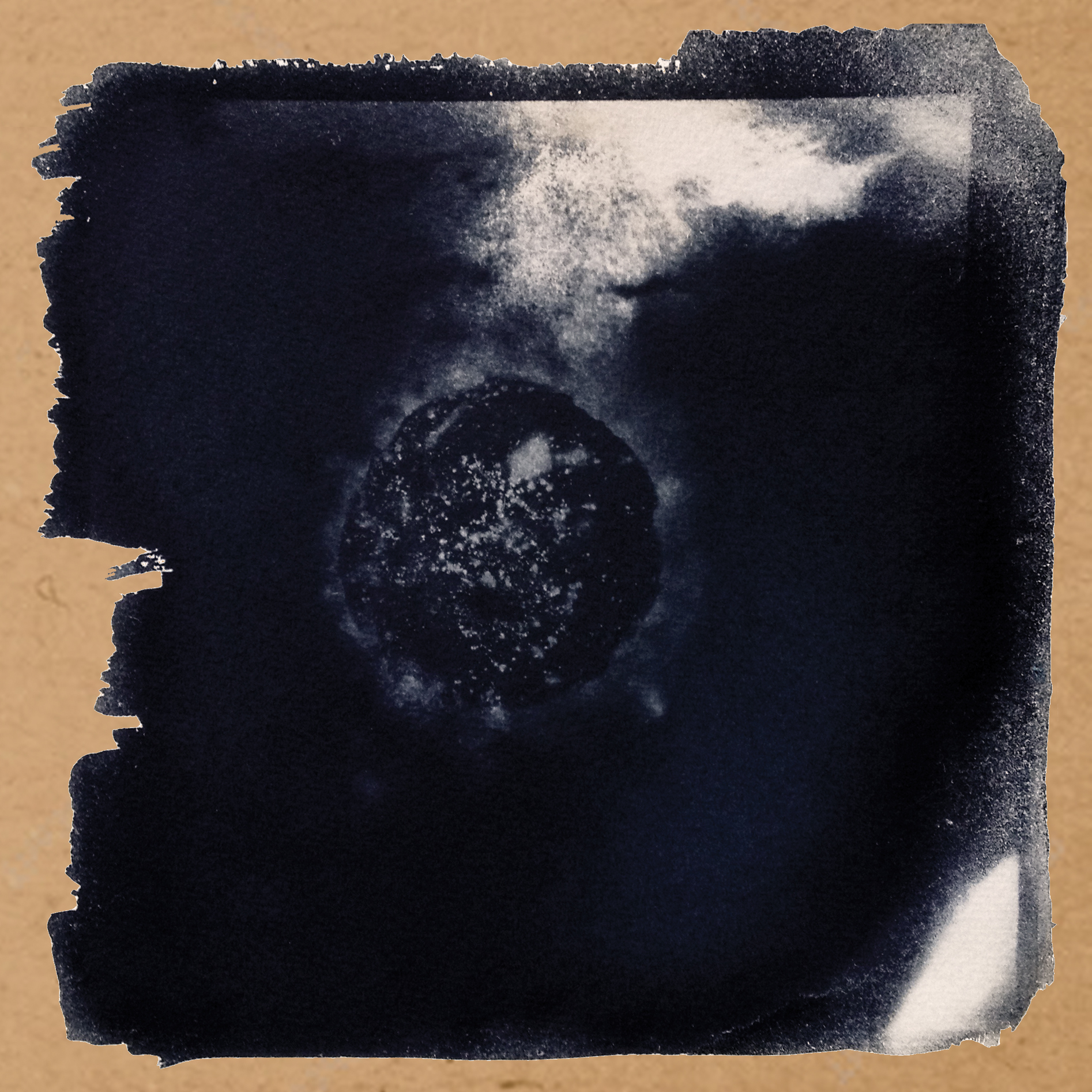 Полная луна арт. Moon hear. Moon hear. Лунная ночь. Полёт на луну.