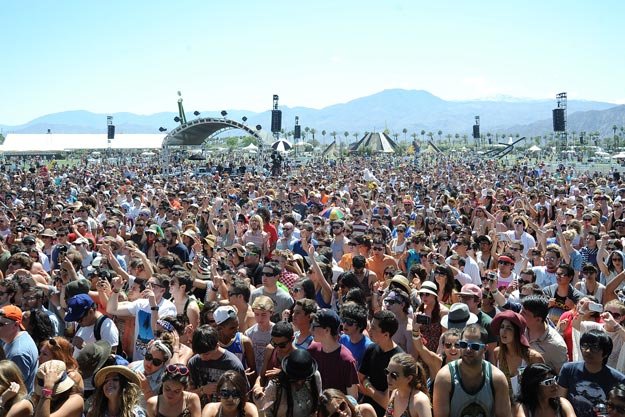 Coachella 2013: The Three O'Clock reunite, nuts to the rest of the lineup