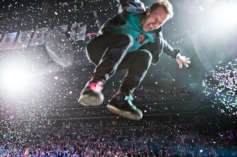 Coldplay announce new album, news of which hopefully goads Radiohead back into the studio