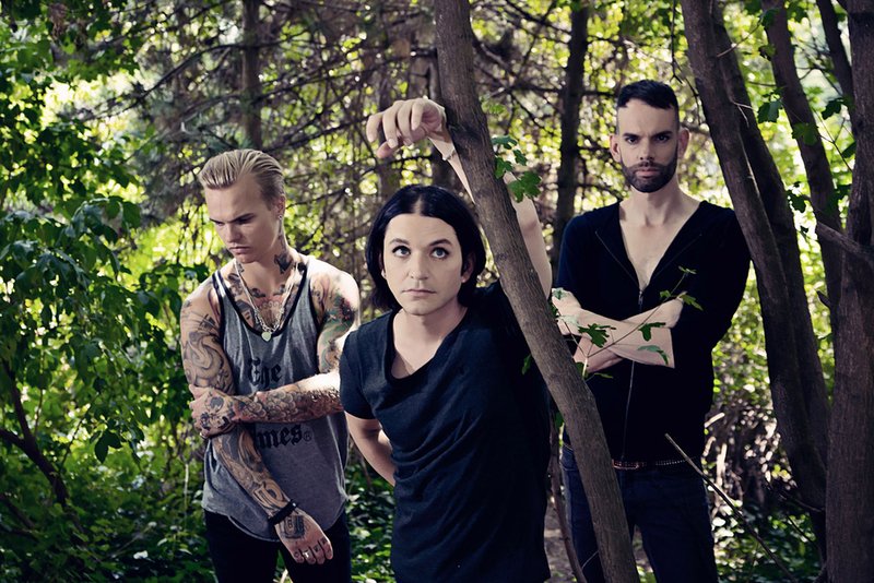 Placebo announce first American tour since 2007, burning with the passion of a thousand LiveJournals