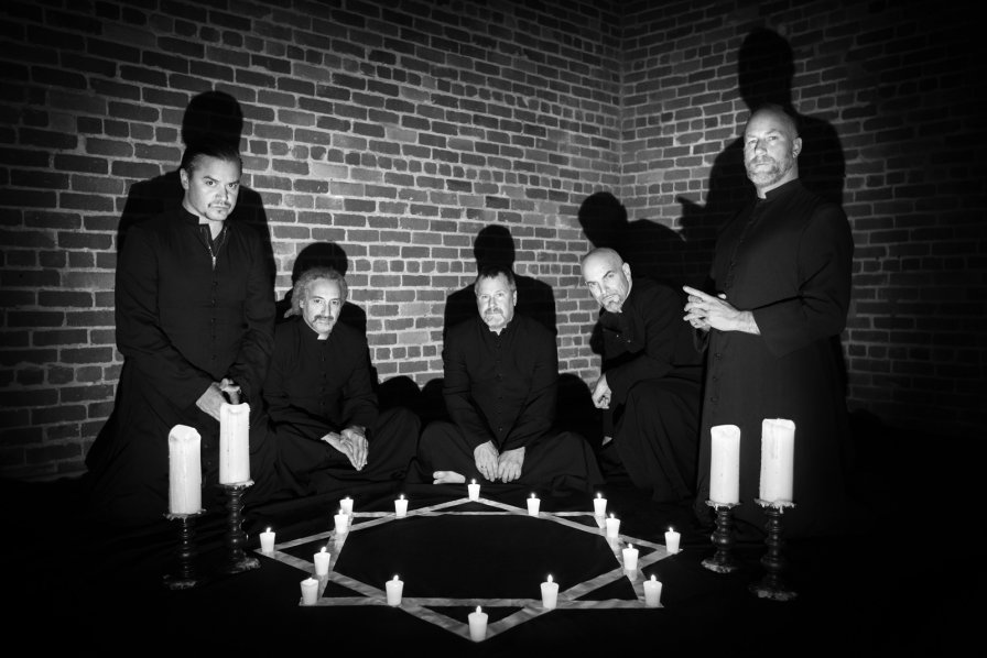 Faith No More announce details of Sol Invictus, out May 19; TMT news writer recycles jokes