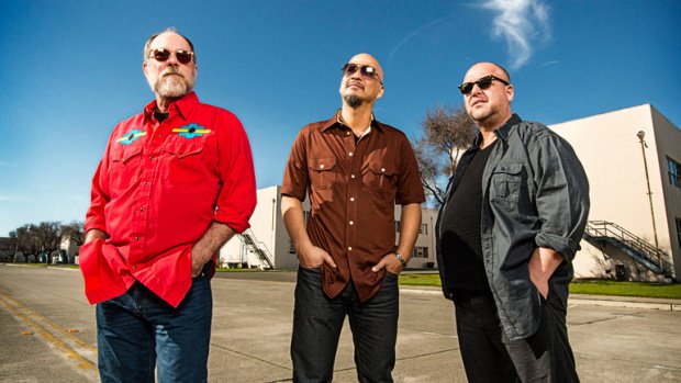 Pixies to gouge away at our hearts and wallets one more time with a North American spring tour!