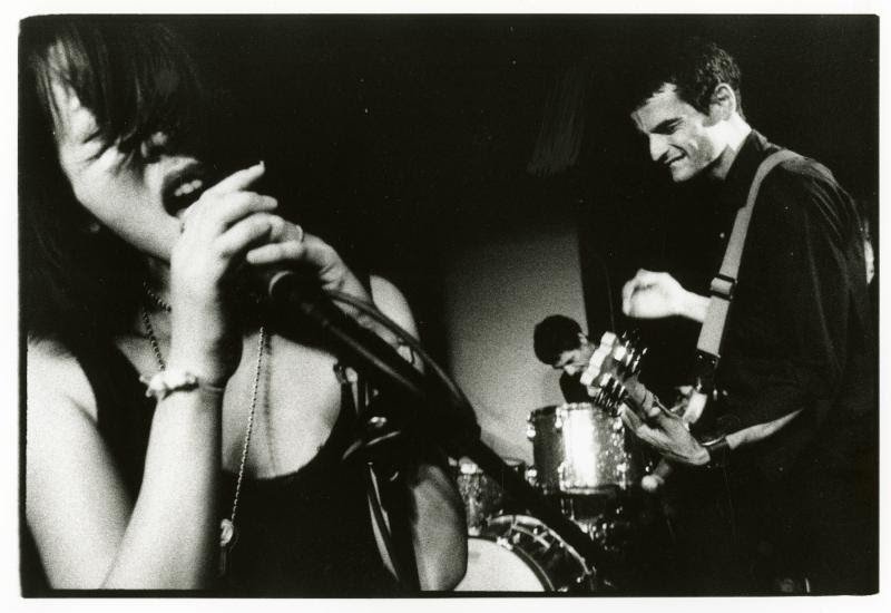 Blonde Redhead time travel in their own way, announce box set of early material 