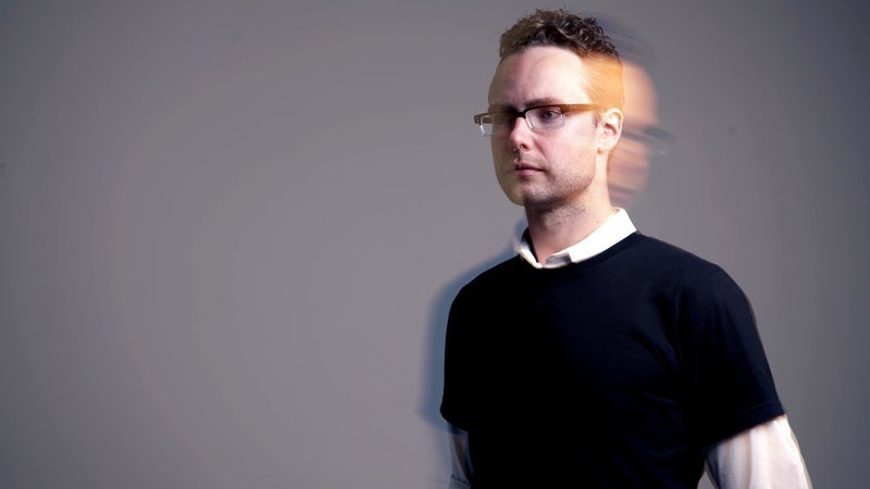 Ian William Craig shares new track and announces UK/European tour, still refuses to apologize for having three first names