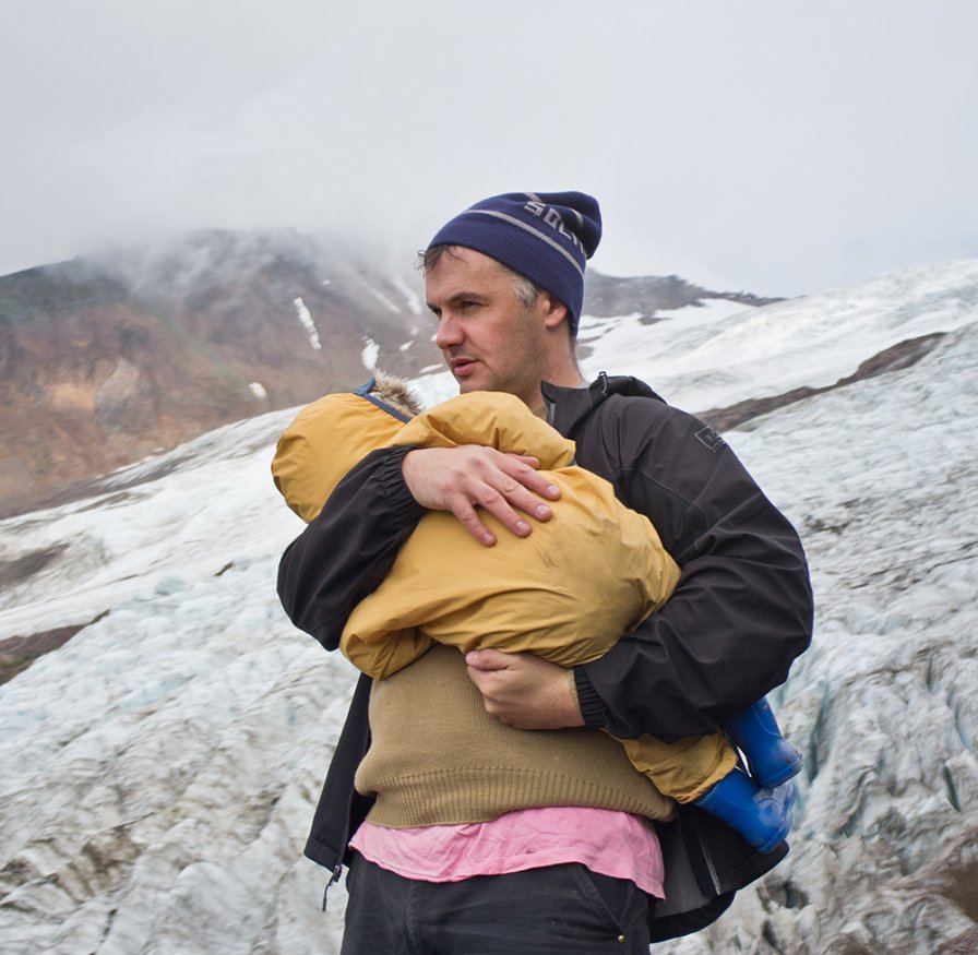 Mount Eerie returns with new album A Crow Looked At Me, shares opening track
