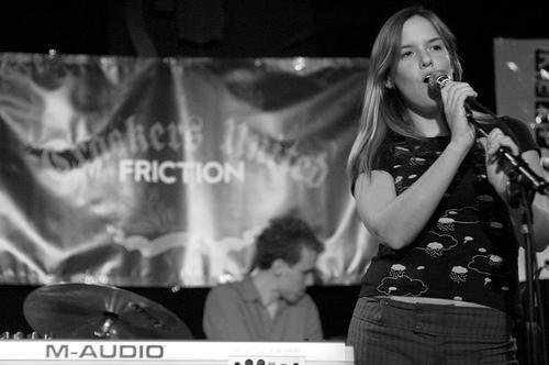 A Sunny Day in Glasgow Drop New EP and Announce Spring Tour