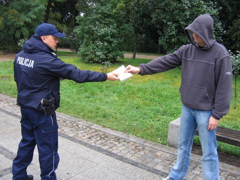 Polish Police Arrest Two Teens and a Twentysomething in Connection with Rapidshare Forum