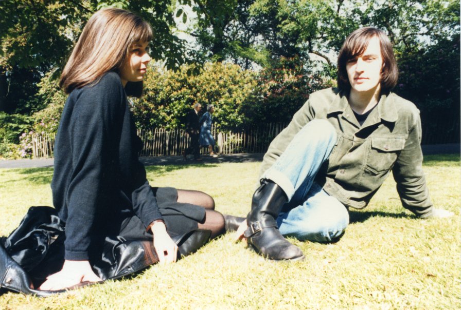 The Vaselines return with new album and tour after more than 20 years gone; Kurt Cobain scheduled for guest appearance 