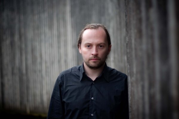 Squarepusher roundly pushes all squares out of his way to squarely focus on the release of new, square-pushing album of newness